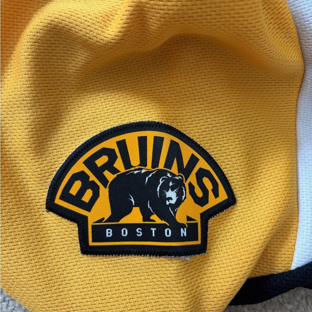Reebok Boston Bruins Black & Gold Hockey Jersey